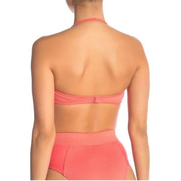 Women’s Two-Piece Bikini in coral pink color, size medium - Picture 11 of 12